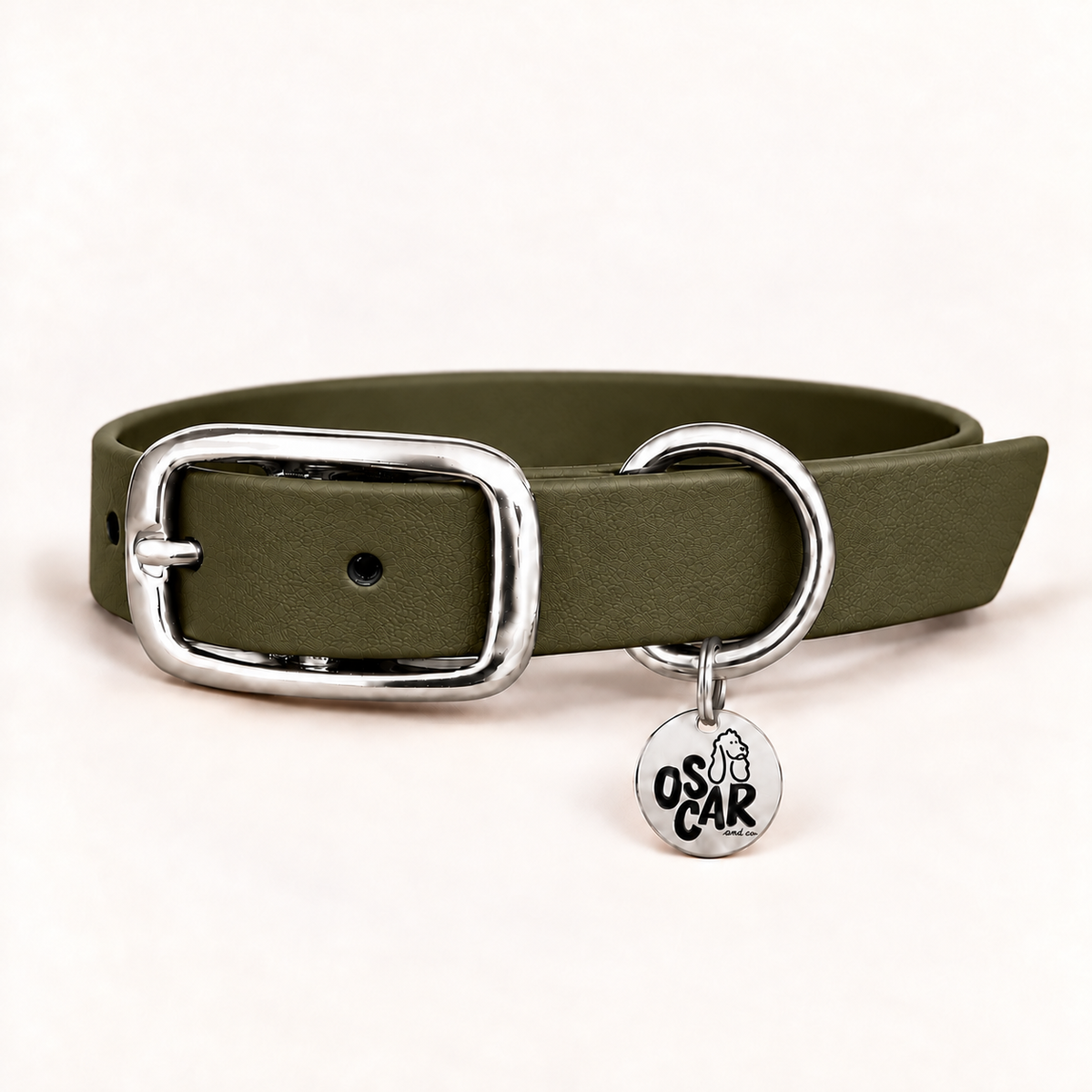 Collier kaki